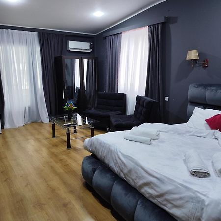 Hotel 770 Batumi Exteriör bild