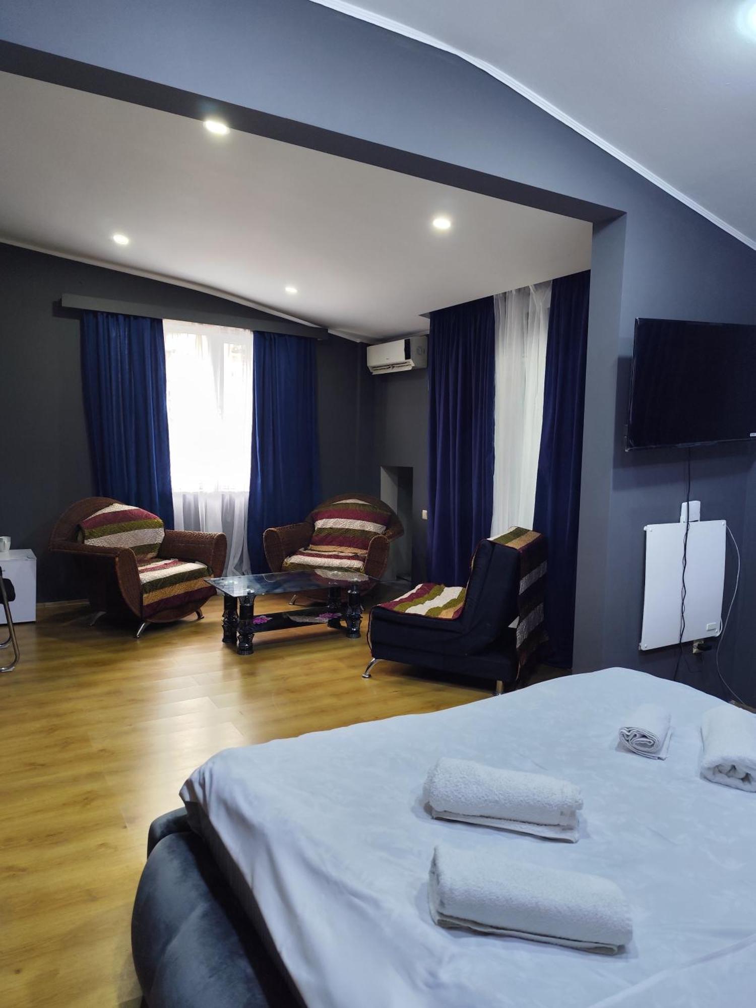 Hotel 770 Batumi Exteriör bild